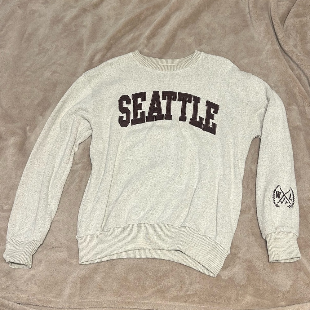 Seattle Cream Sweatshirt